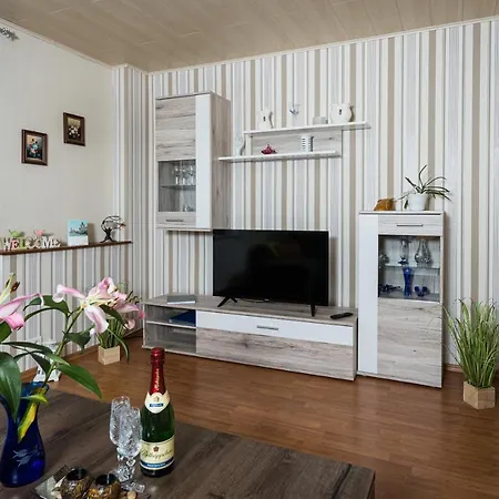 Am Stadtrand Apartament